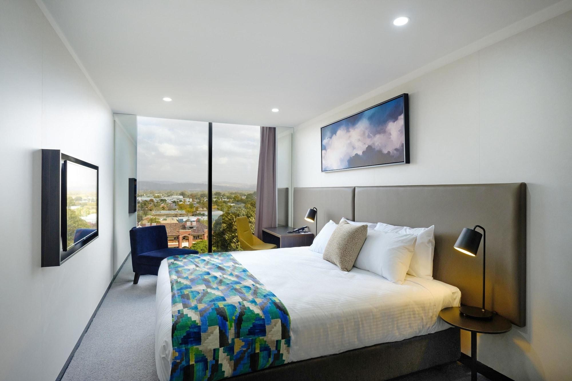 Mantra Hotel 4*