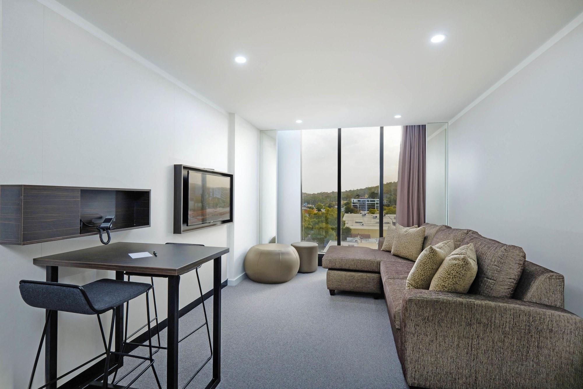 Mantra Hotel 4*